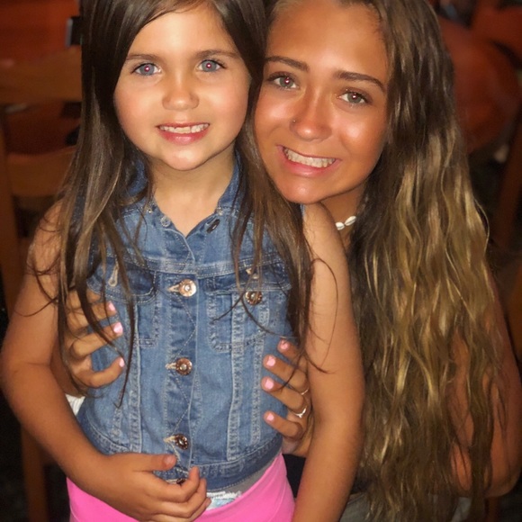 Meet your Posher, Logan - Picture 1 of 1